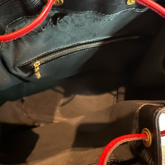 SOLD LOUIS VUITTON Noe Black Epi Leather Shoulder Bag Tote - Picture 12 of 13